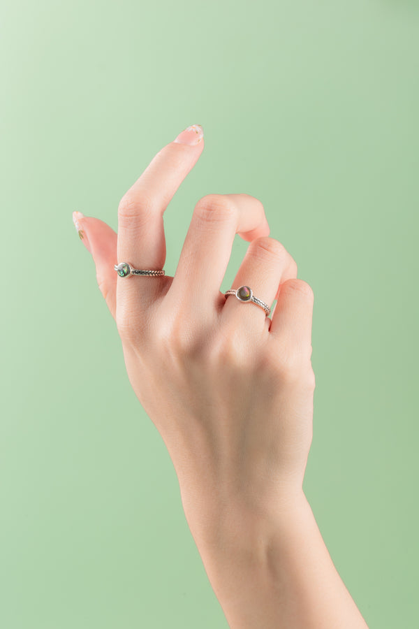 Elegant freshwater pearl ring in sterling silver – boho chic style