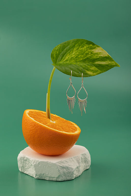 Argenté Jewelry’s handcrafted silver fringe earrings – A perfect blend of minimalism, movement, and sophistication