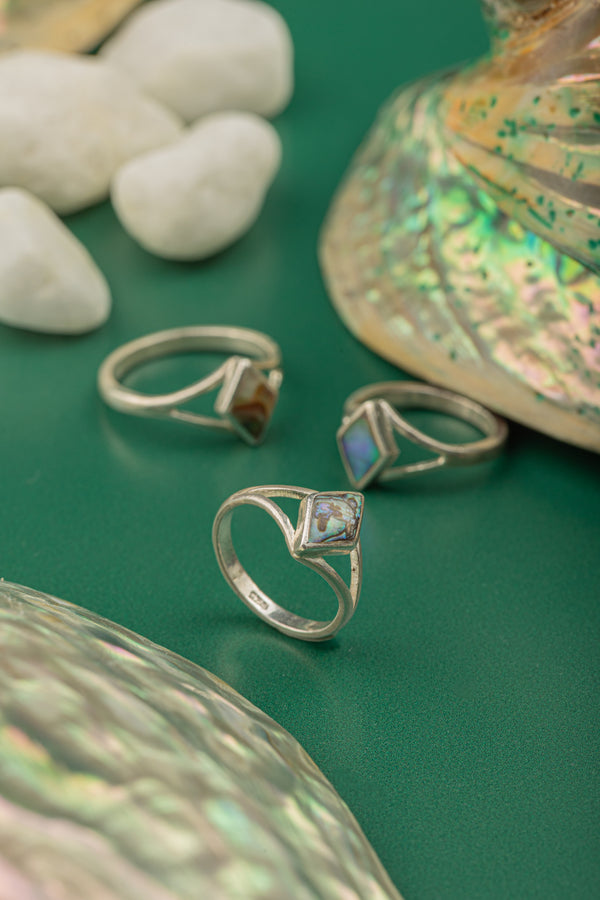 Crushed shell ring in silver – artisan-crafted ocean jewelry